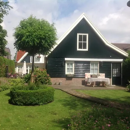 Bed and Breakfast De Singel 3*